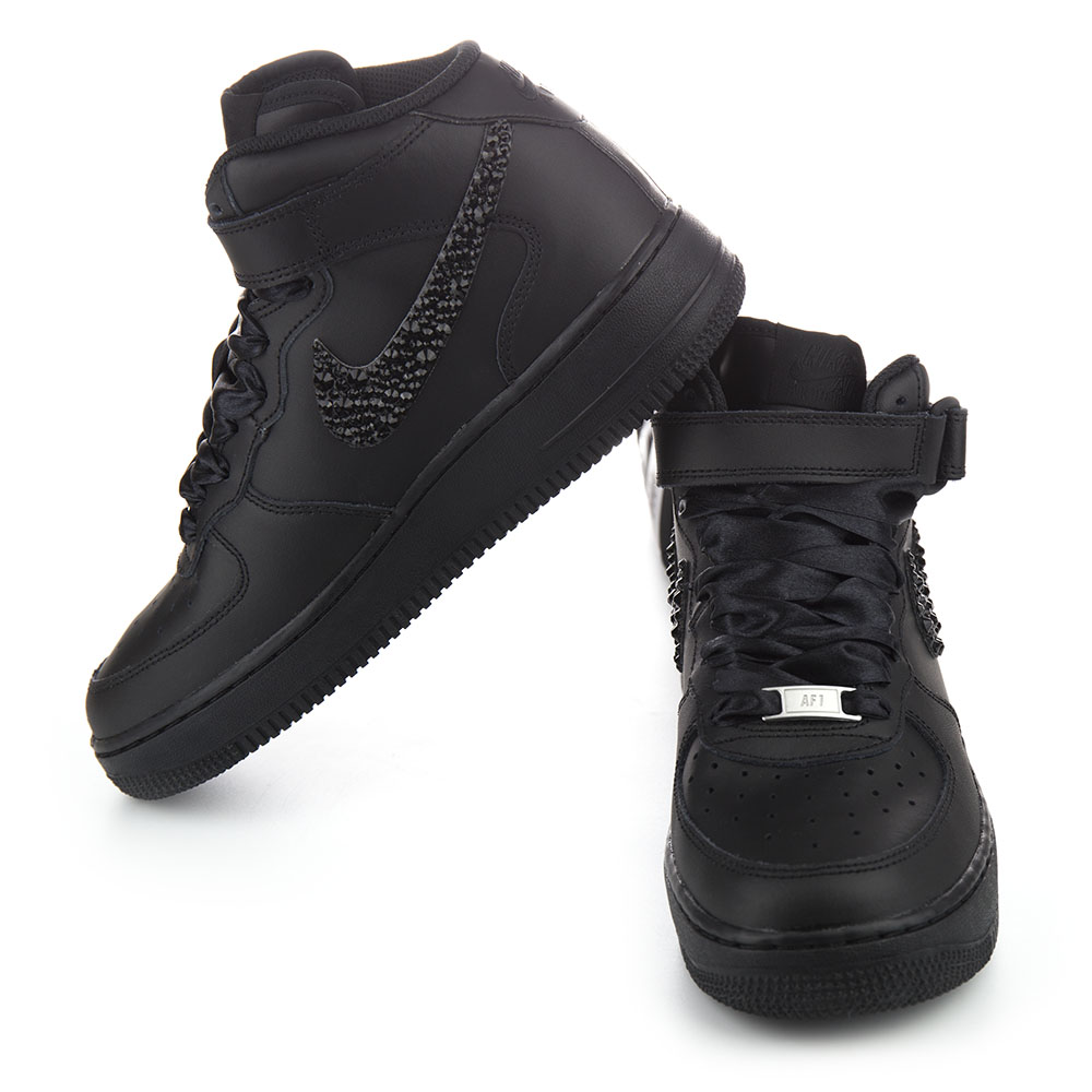 Nike Air Force 1 Crystal Black
